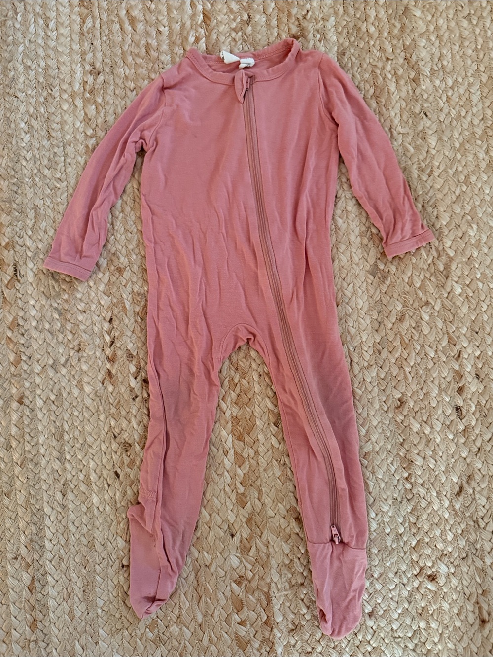 Kyte BABY Dusty Rose Long Sleeve Footed One-Piece Zipper Pajamas
